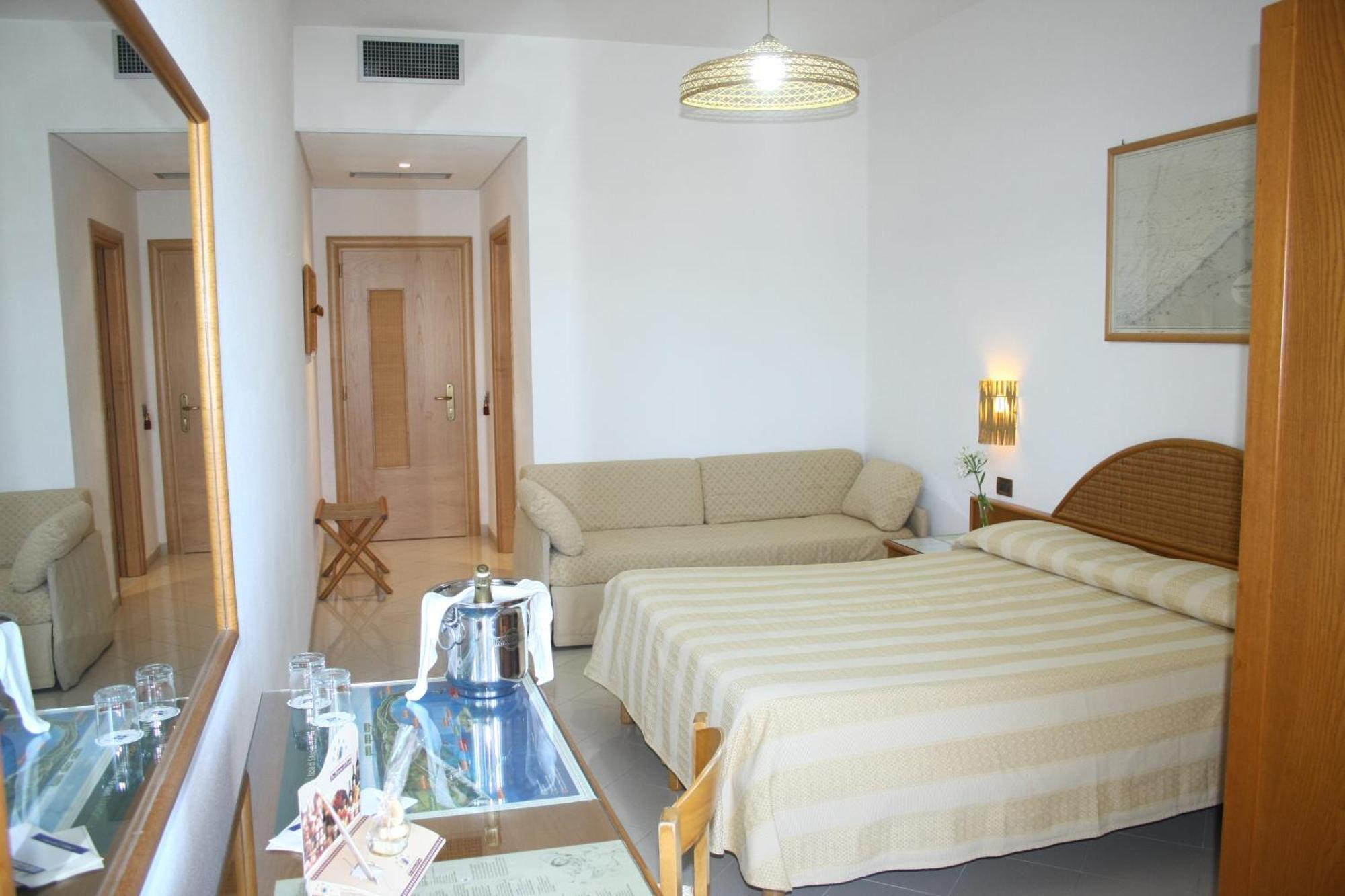 Ecoresort Le Sirene - Caroli Hotels Gallipoli Cameră foto